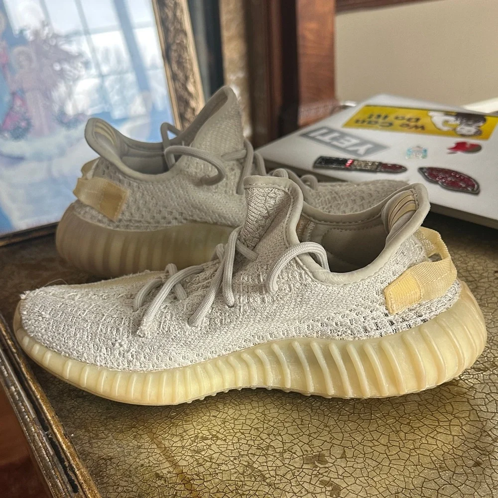 Yeezy experience ultimate